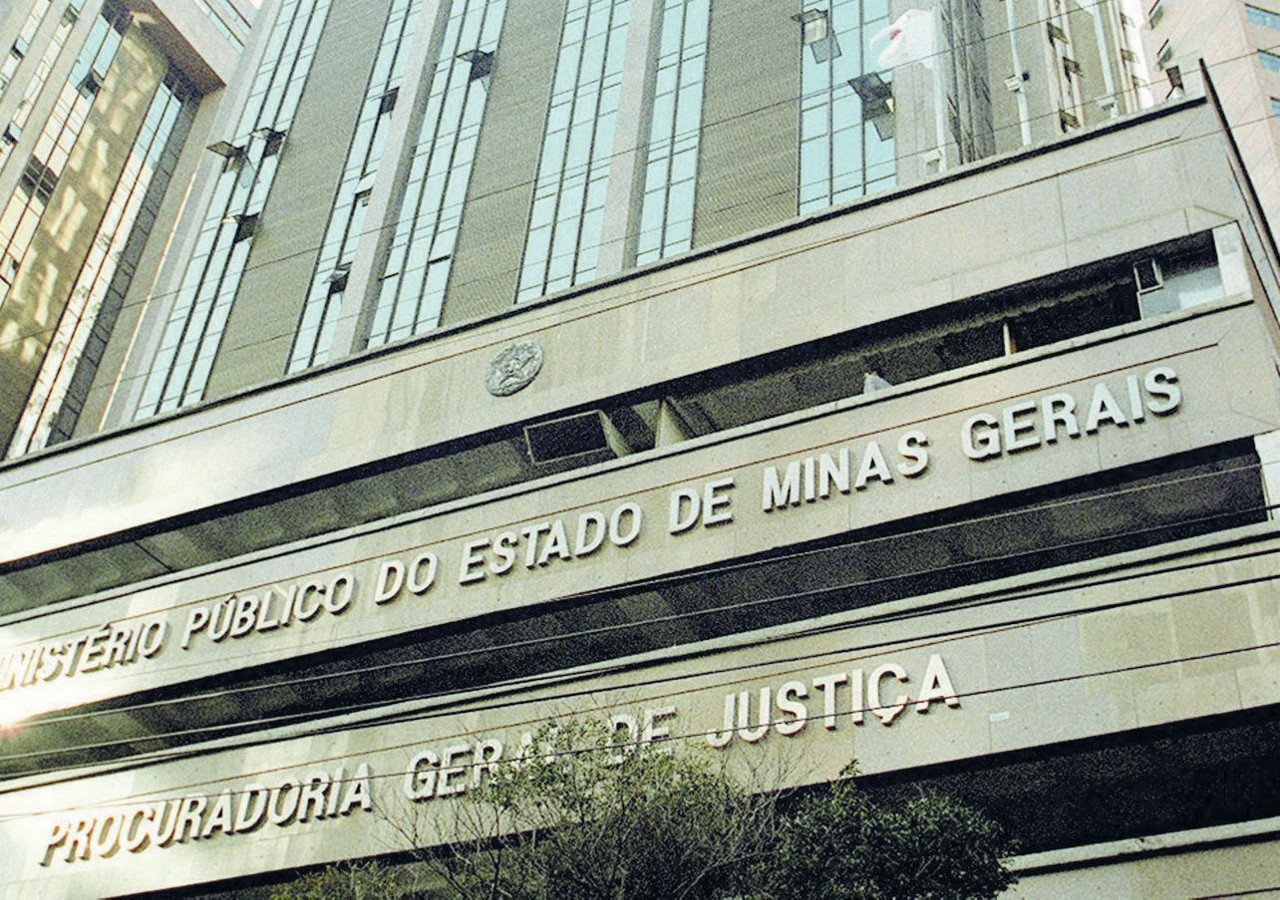 MPMG denunciou ex-prefeito de Naque e advogado que prestou serviços relativos à revisão de valores do FPM