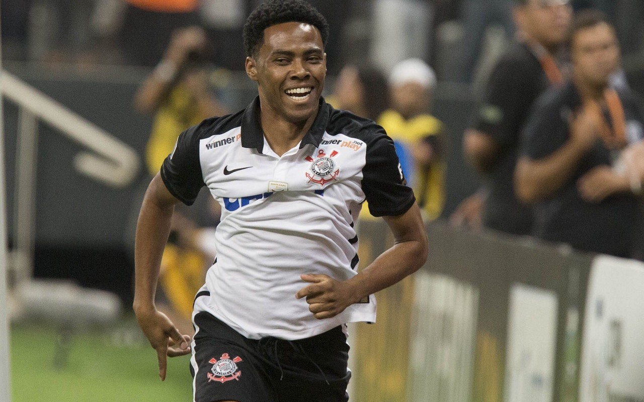 Elias em ação pelo Corinthians, onde conquistou títulos e viveu os melhores momentos da carreira. (Daniel Augusto Jr. / Ag. Corinthians)
