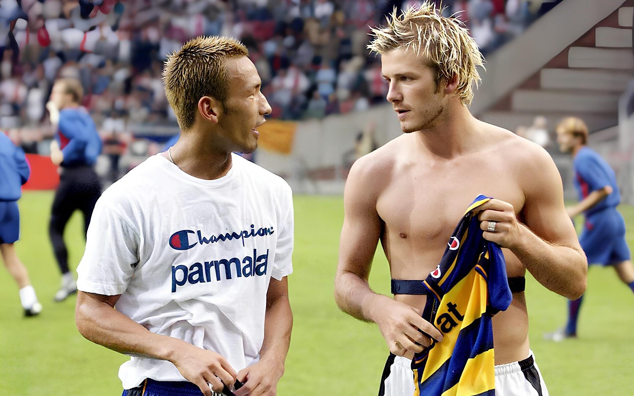 Hidetoshi Nakata brilhou com as camisas de Roma e Parma antes de se aposentar precocemente em 2006. (Foto: AFP)