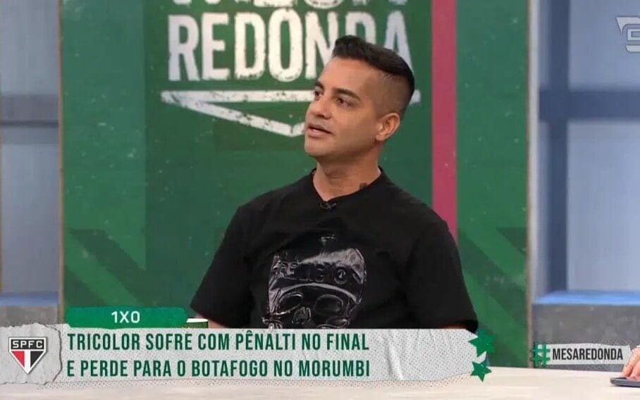 Pavão brilhou no São Paulo nos anos 90 e hoje trabalha com automóveis em São Paulo ao lado de ex-companheiros. (Foto: Reprodução / Mesa Redonda)