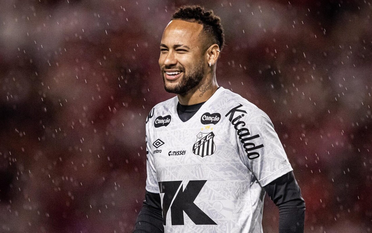 Neymar mais uma vez foi assunto nas redes sociais (Foto: Divulgação / X @SantosFC)
