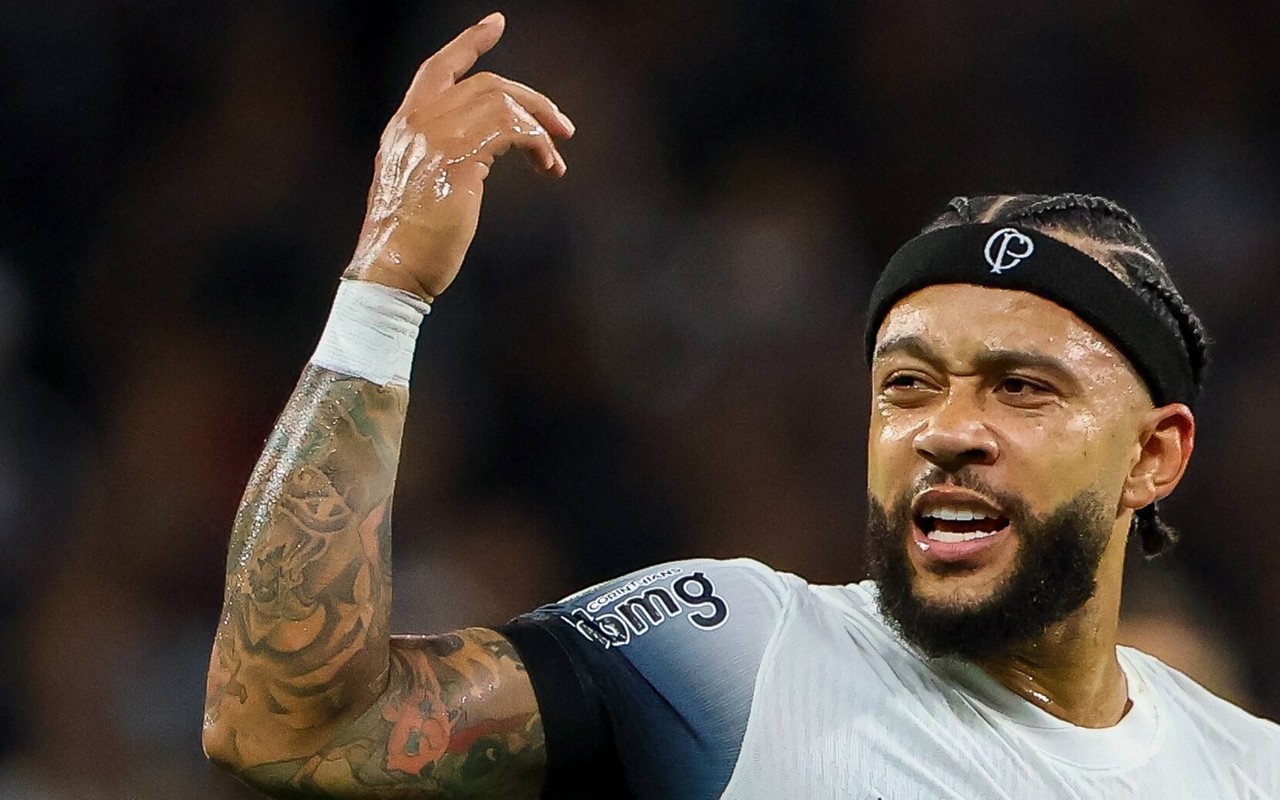 Memphis Depay, atacante do Corinthians (Foto: Joisel Amaral/AGIF)