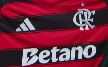 Primeira equipe de futebol do Flamengo em campo oficial, em 1912, entrou para jogar contra o Mangueira. (Foto: Flamengo)