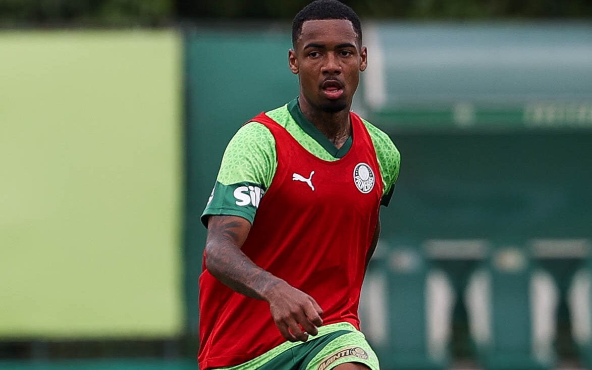 O meio-campista Allan está no Palmeiras desde 2019 (Foto: Cesar Greco/Palmeiras/by Canon)