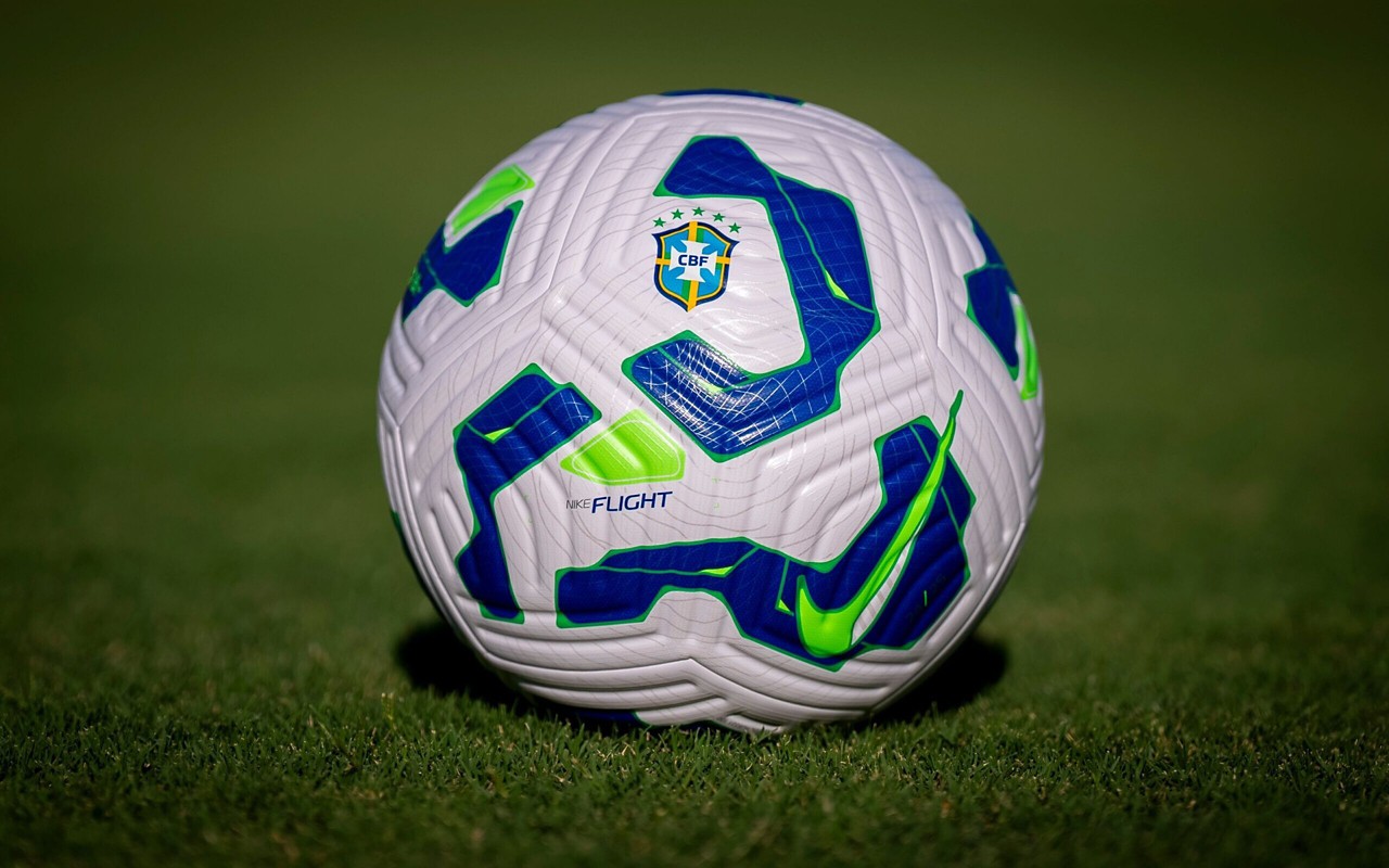Palmeiras, Flamengo, São Paulo e outros gigantes disputam o posto de maior clube do Brasil em diferentes critérios históricos (Foto: Jo Marconne/CBF)