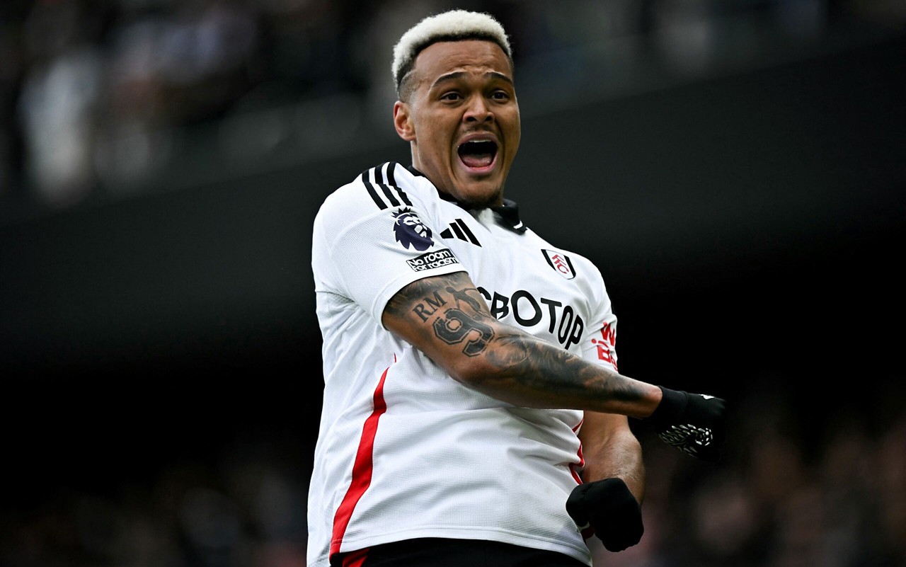 INTERESSE DO MENGÃO! Ex-Fla: salário de Rodrigo Muniz no Fulham: qual o valor do atacante?