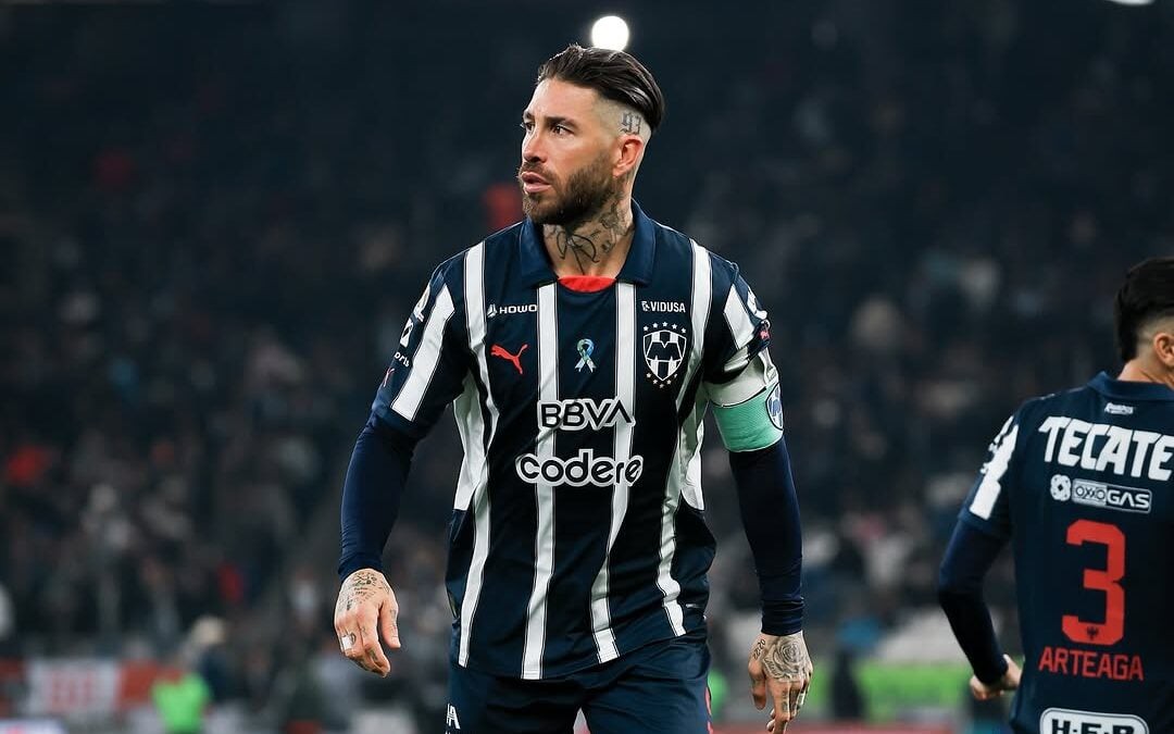 Sergio Ramos em ação pelo Monterrey, do México (Foto: Reprodução / Instagram)