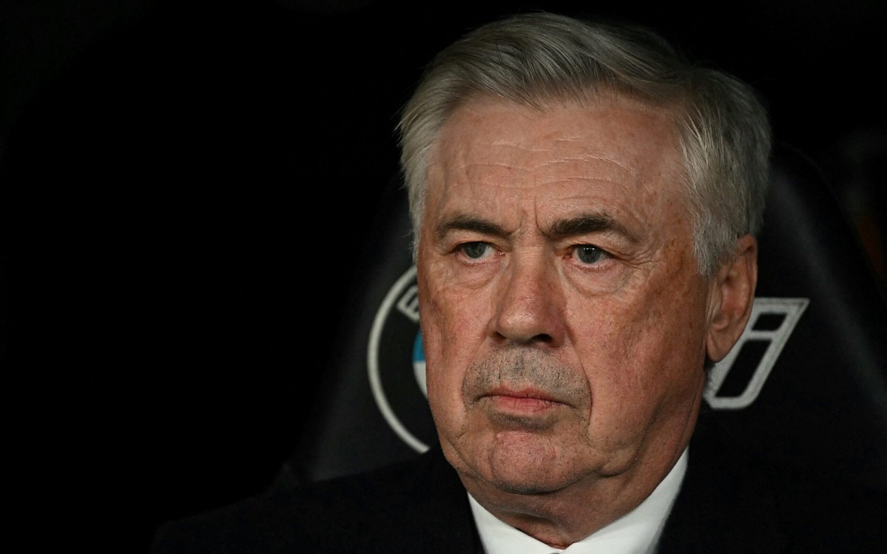Carlo Ancelotti está no comando do Real Madrid desde 2021 (Foto: Javier Soriano/AFP)