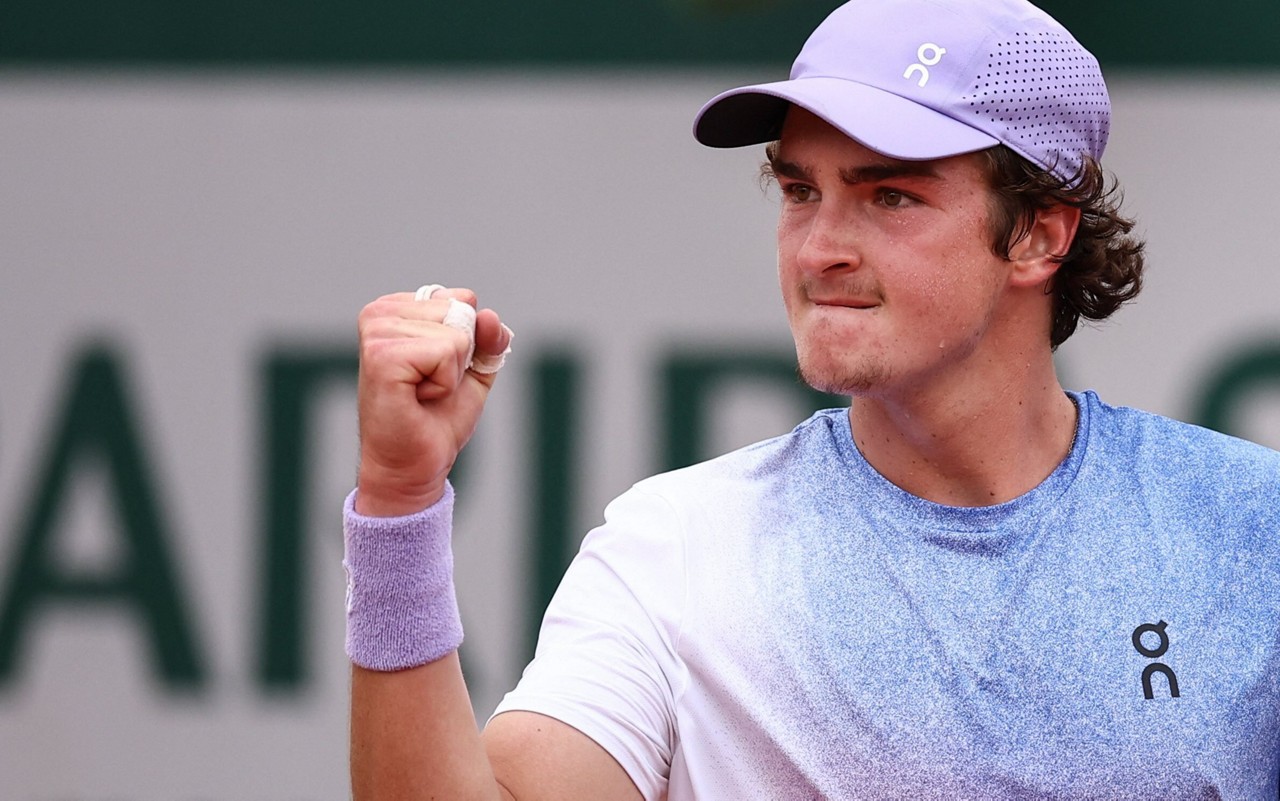 João Fonseca alcançou a terceira fase de Roland Garros (Foto: Anne-Christine Poujoulat/AFP)