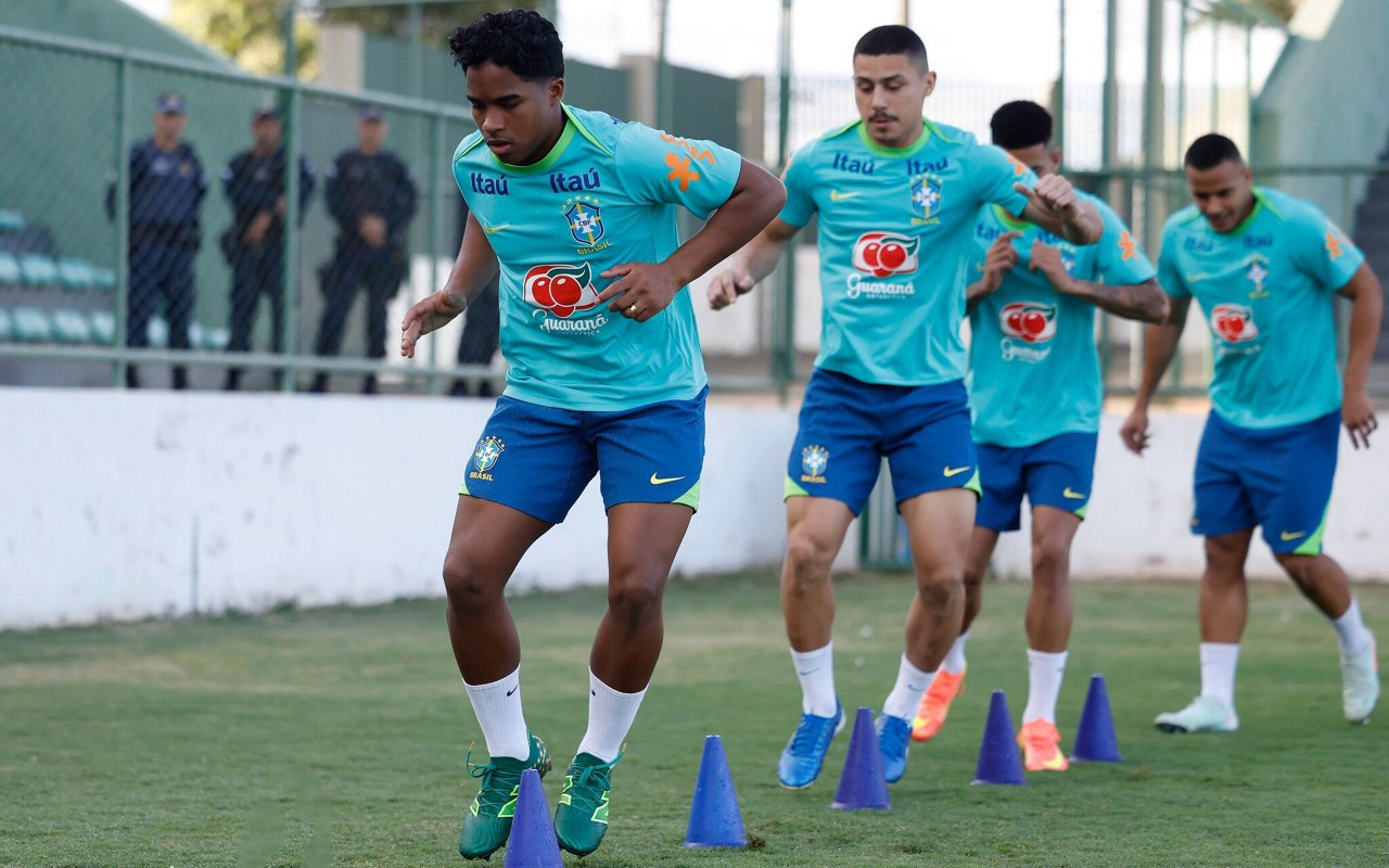 Seleção Brasileira só terá dois treinos completos antes do jogo com a Colômbia (Foto: Rafael Ribeiro/CBF)