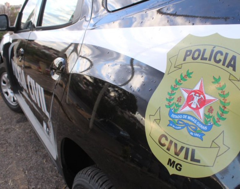 Quatro pessoas são presas por tráfico de drogas e posse ilegal de arma em Várzea da Palma
