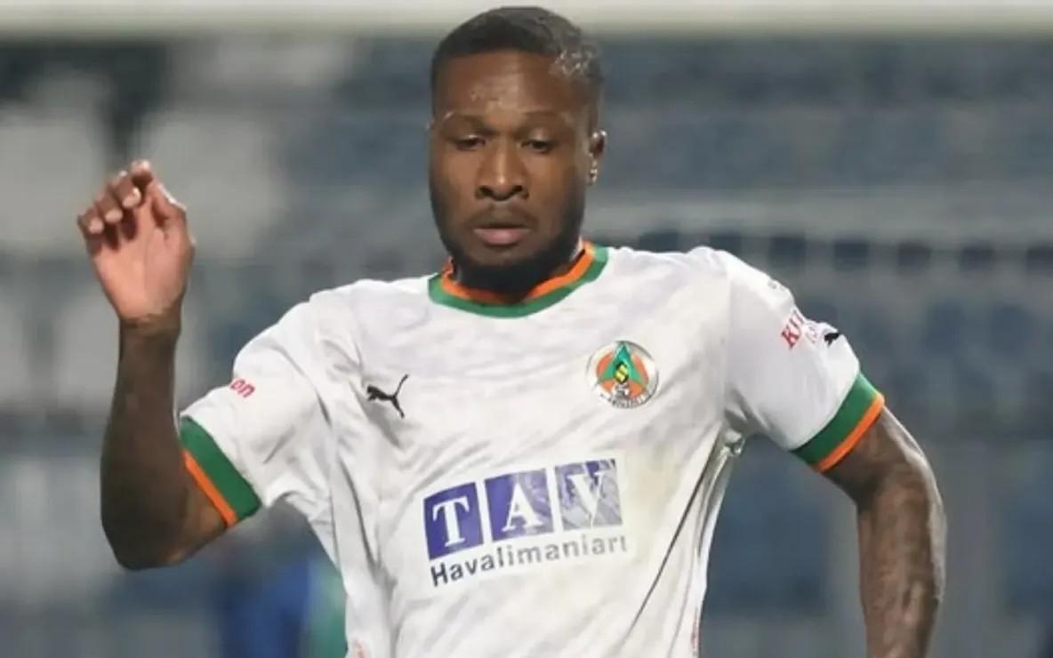 Loide Augusto está próximo de se tornar novo reforço do Vasco na temporada (Foto: Instagram/Alanyaspor)