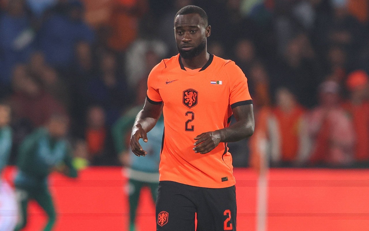 Quem é Lutsharel Geertruida, substituto de Timber na Holanda para a ...