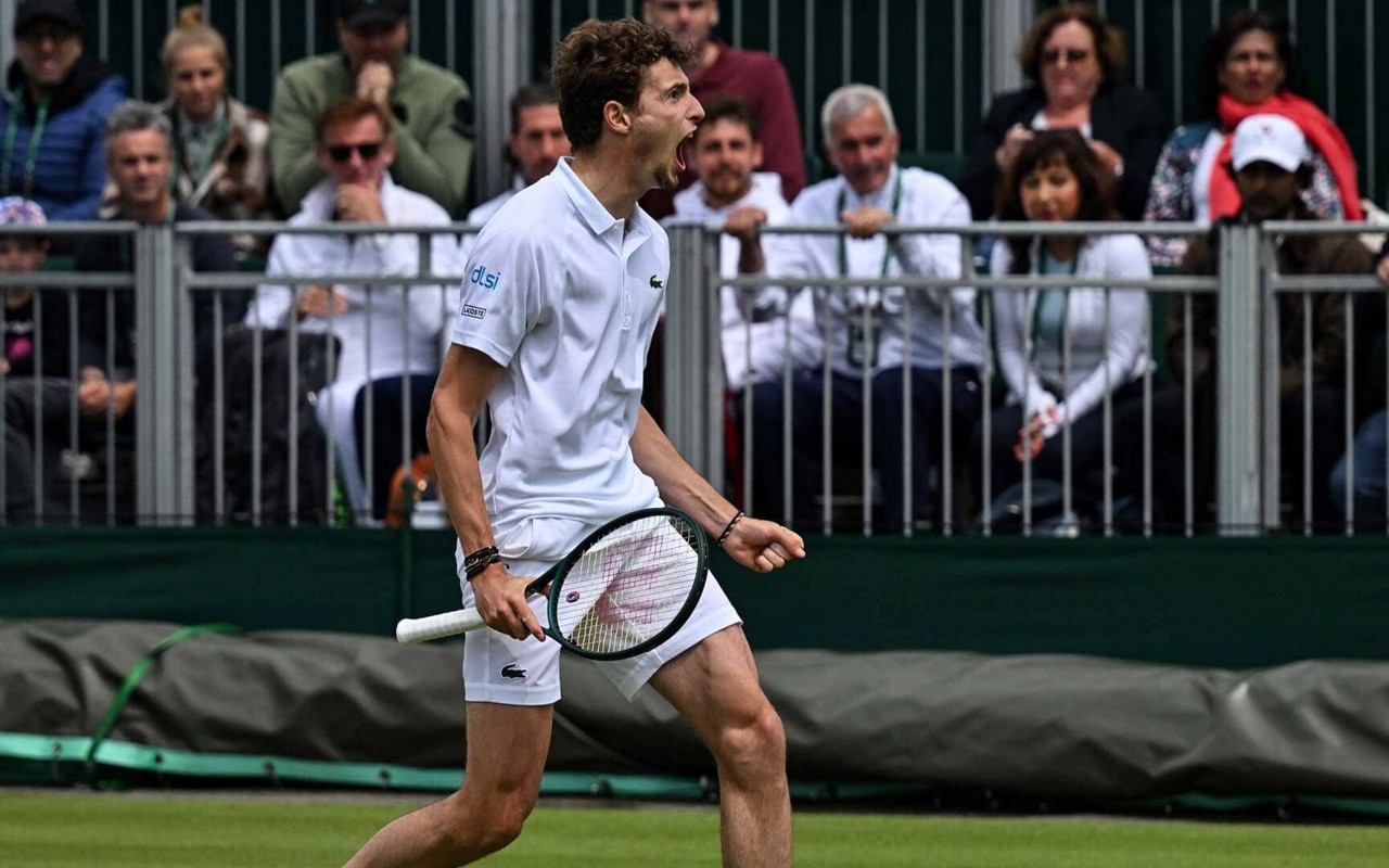 Ugo Humbert será o primeiro adversário de João Fonseca, na Copa Davis (Foto: Glyn Kirk/AFP)