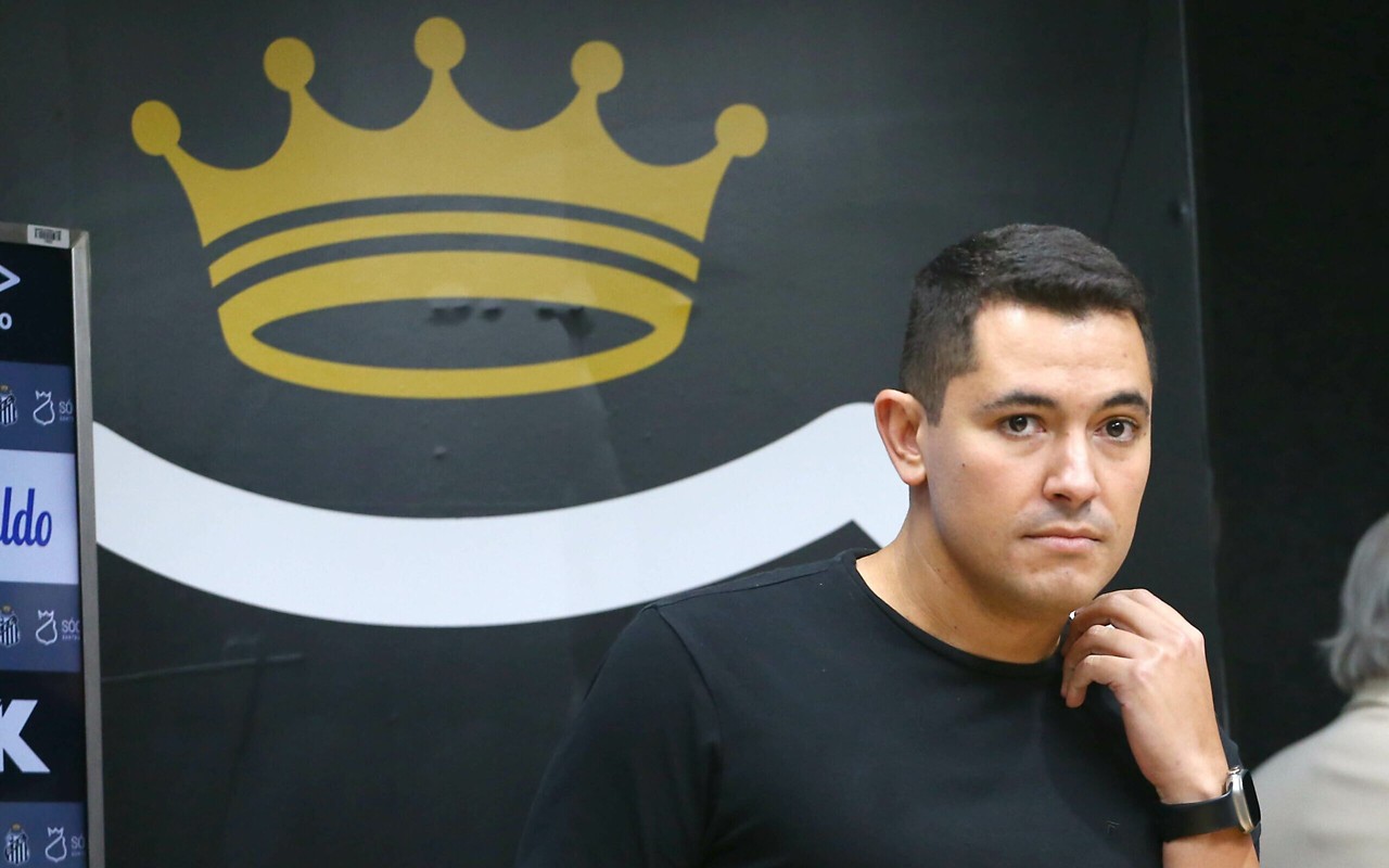 Pedro Martins pediu desligamento do Santos depois de divergências com a diretoria. (Foto: Mauricio De Souza/AGIF)