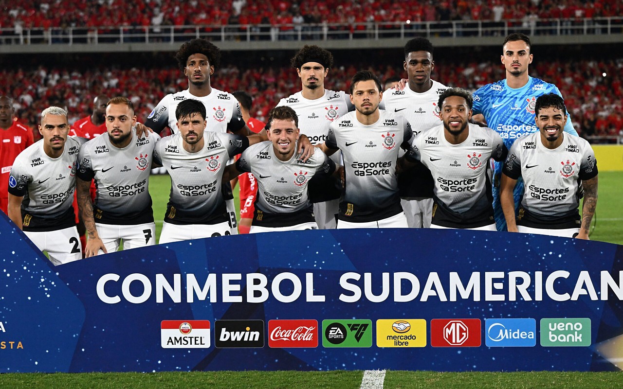 Corinthians empatou com o América de Cali na Sul-Americana (Foto: Joaquin Sarmiento / AFP)
