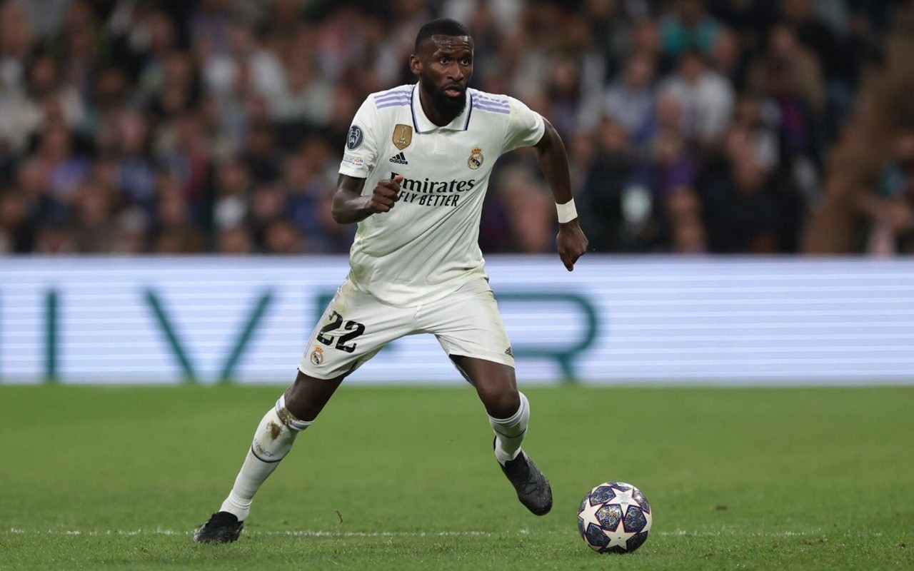 Antonio Rüdiger, defensor do Real Madrid (Foto: Jonathan Moscrop/AFP)