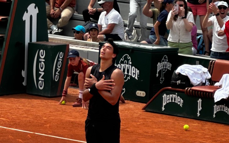 O português Henrique Rocha na virada épica contra Mensik em Roland Garros (Divulgação)