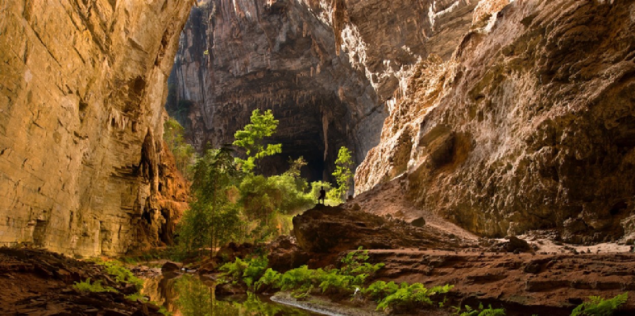 Reforça o posicionamento de Minas Gerais como um estado de destaque no cenário mundial de cultura, natureza e sustentabilidade