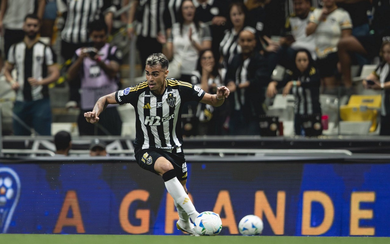 Reinier em ação pelo Atlético-Mg contra o Godoy Cruz, pelo jogo de ida oitavas de final da Copa Sul-Americana (Foto: Pedro Souza / Atlético-MG)