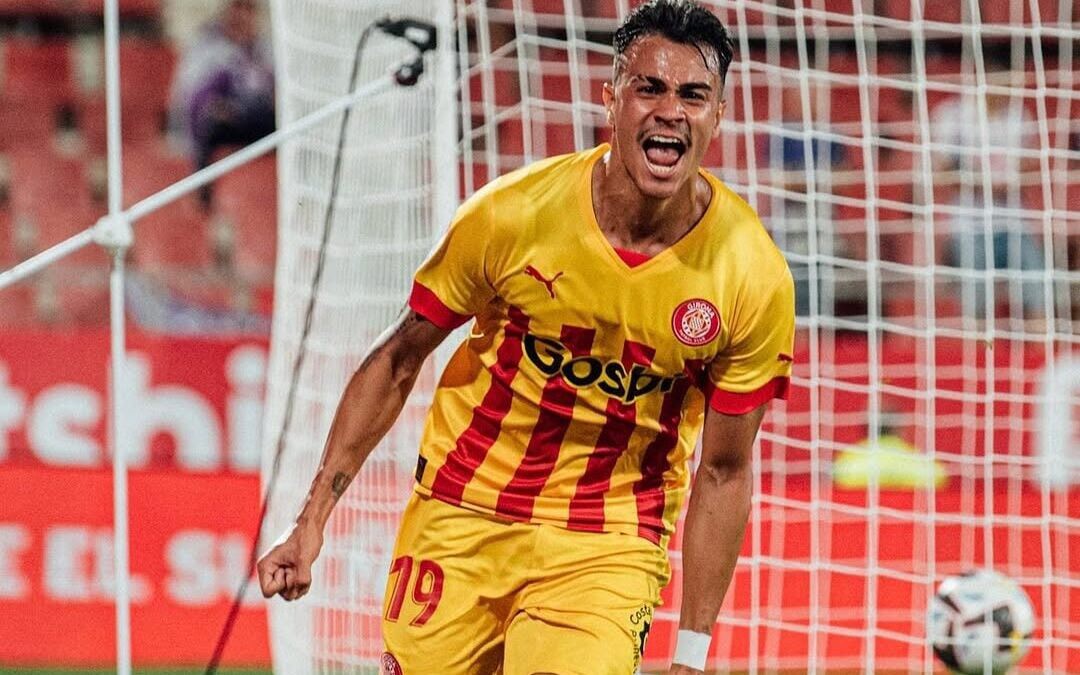 Reinier comemorando gol contra o Real Valladolid pela La Liga (Foto: Reprodução/Instagram)