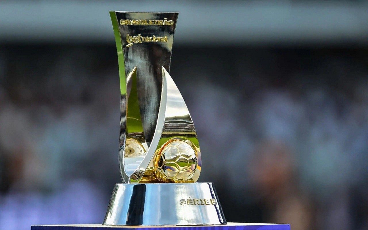 Clássico acontece neste sábado pela Série B (Foto: Staff Images/CBF)