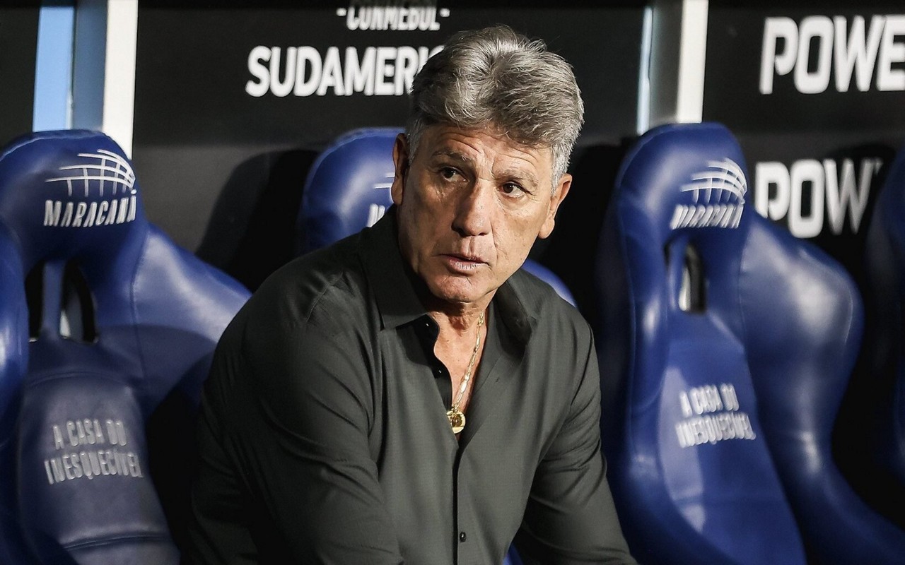 Renato Gaúcho durante duelo entre Fluminense e América de Cali, pelo jogo de volta das oitavas de final da Copa Sul-Americana (Foto: Lucas Merçon / Fluminense)