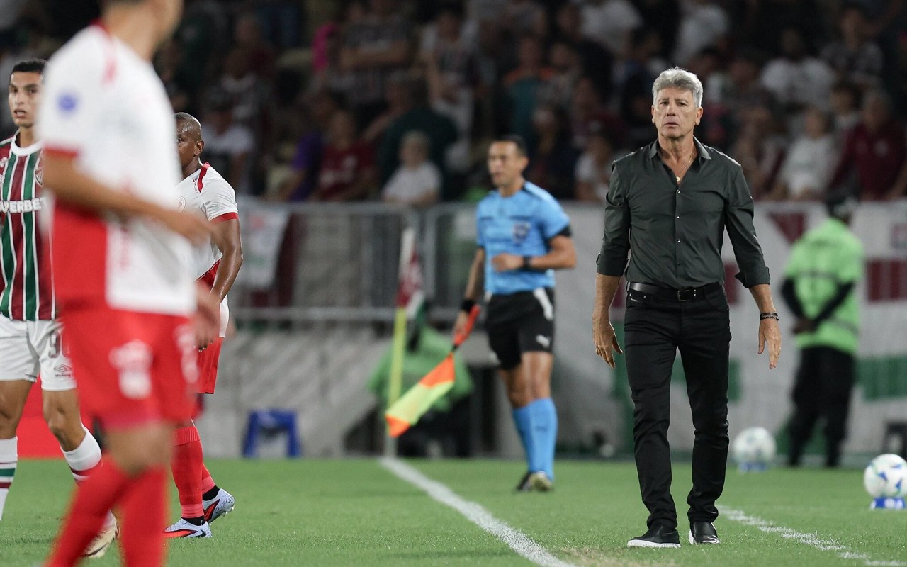 Renato Gaúcho durante duelo entre Fluminense e América de Cali, pelo jogo de volta das oitavas de final da Copa Sul-Americana (Foto: Marcelo Gonçalves / Fluminense)