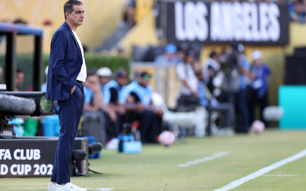 Renato Paiva conseguiu fazer o Botafogo superar o poderoso PSG (Foto: Vitor Silva/Botafogo)