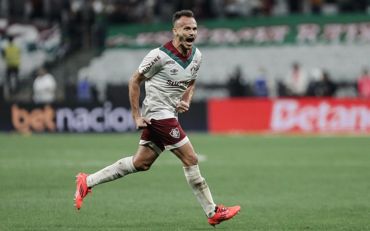 Renê comemora seu gol em Corinthians x Fluminense (Foto: Lucas Merçon/FFC)