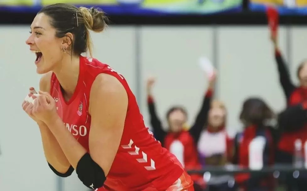 Rosamaria fez 927 pontos em 44 jogos (Foto: Divulgação/ Denso Airybees)