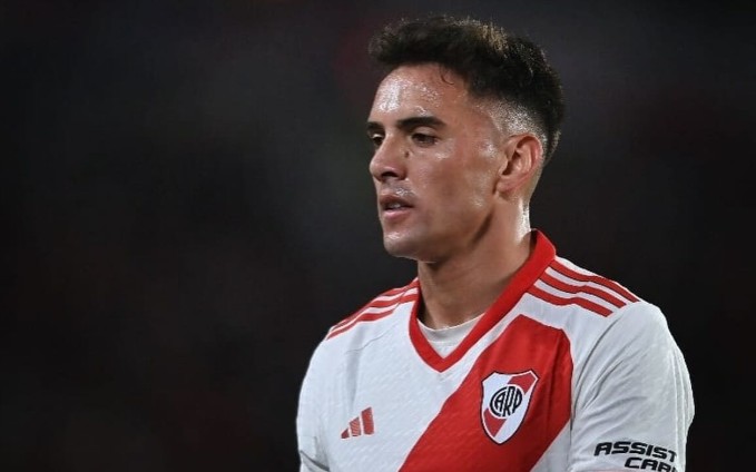 Enzo Díaz atuou pelo River Plate em 2023 e 2024. (Foto: Reprodução/Redes Sociais)