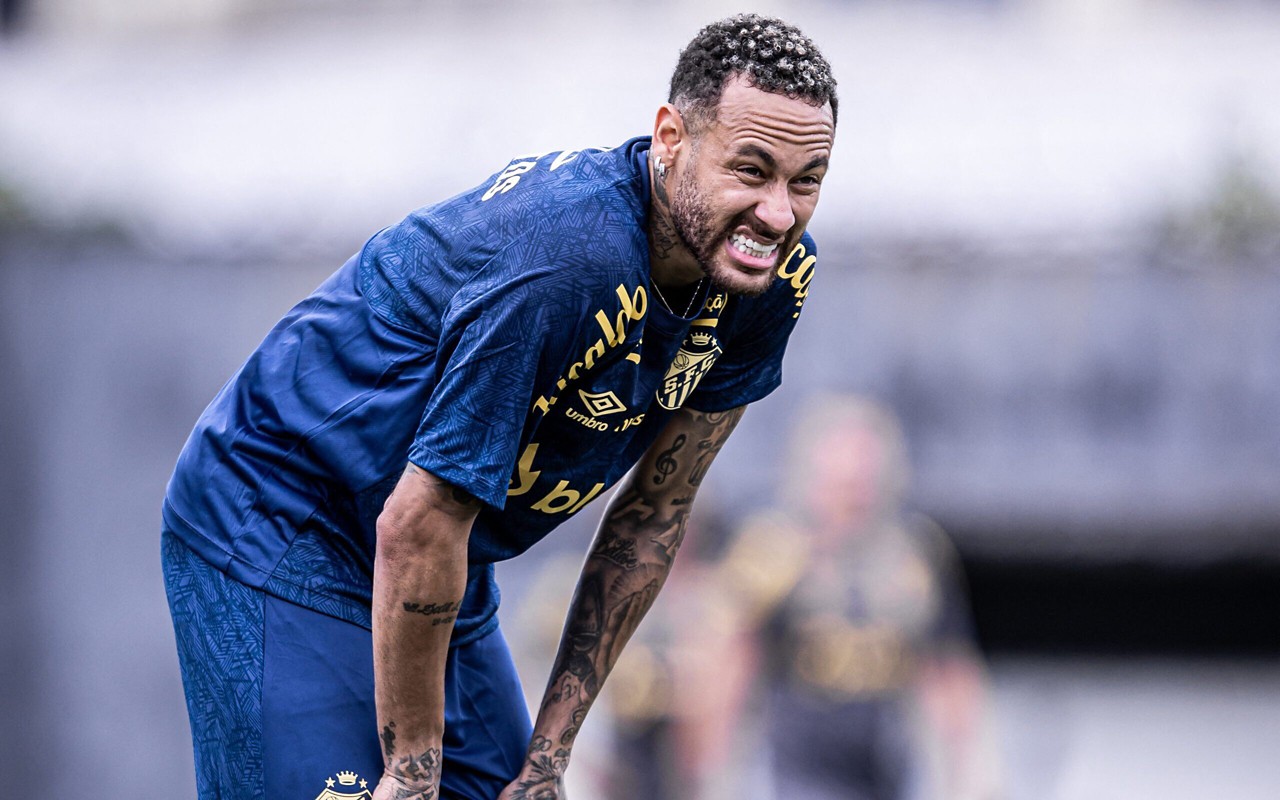 Neymar em treino no CT Rei Pelé (Foto: Raul BARETTA / Santos FC)