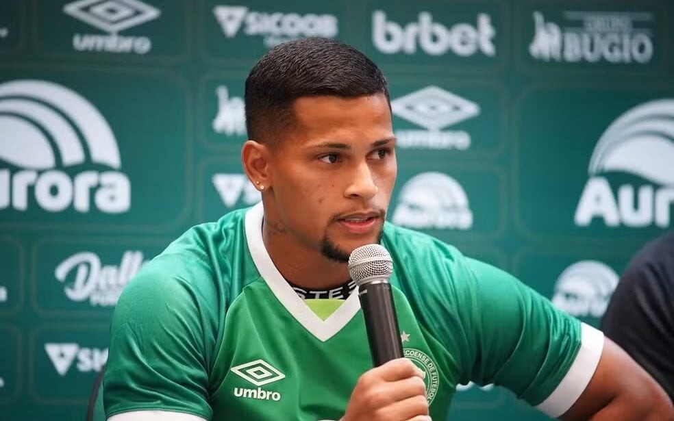Maílton será reforço para a lateral-direita do São Paulo (Foto: Divulgação/ Chapecoense)