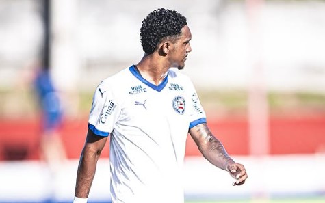 Lucyan entrou no pacote de reforços para Cotia (Foto: Divulgação/ Instagram)