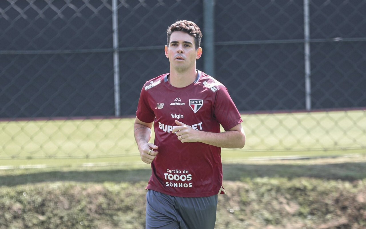 Oscar evoluiu em seu tratamento (Foto: Fellipe Lucena / São Paulo FC)