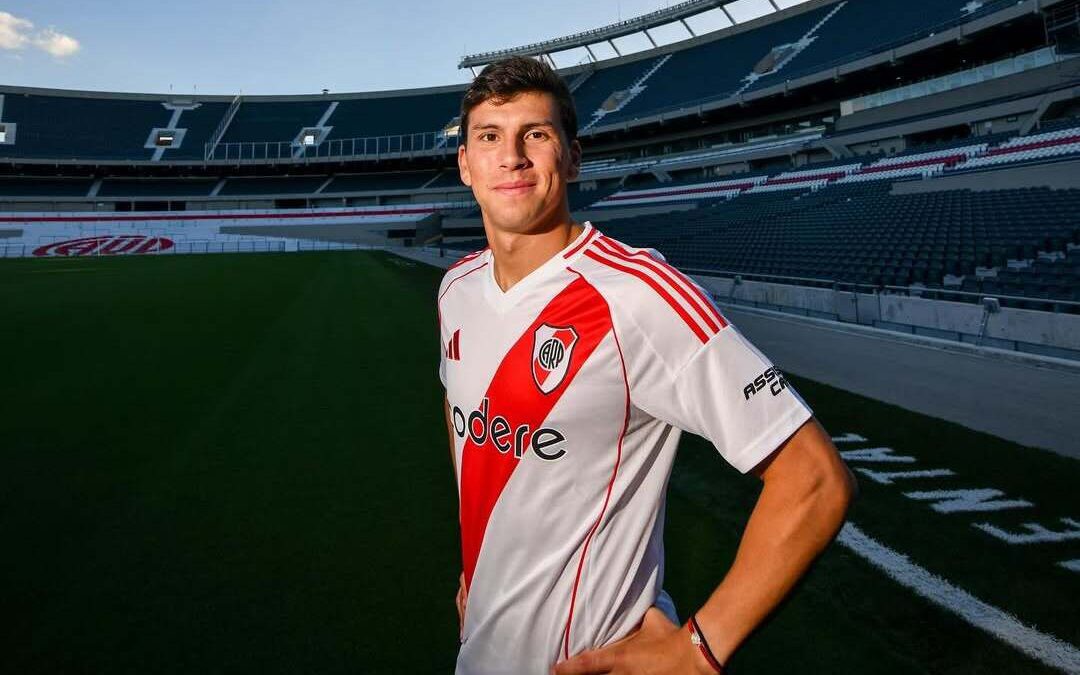 Tapia está na mira do São Paulo (Foto: Divulgação/ River Plate)