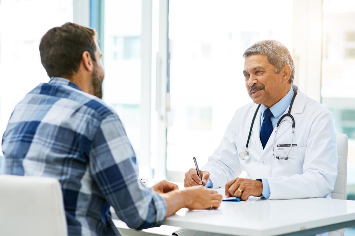 Desde 2023, a vasectomia pode ser realizada por homens a partir de 21 anos