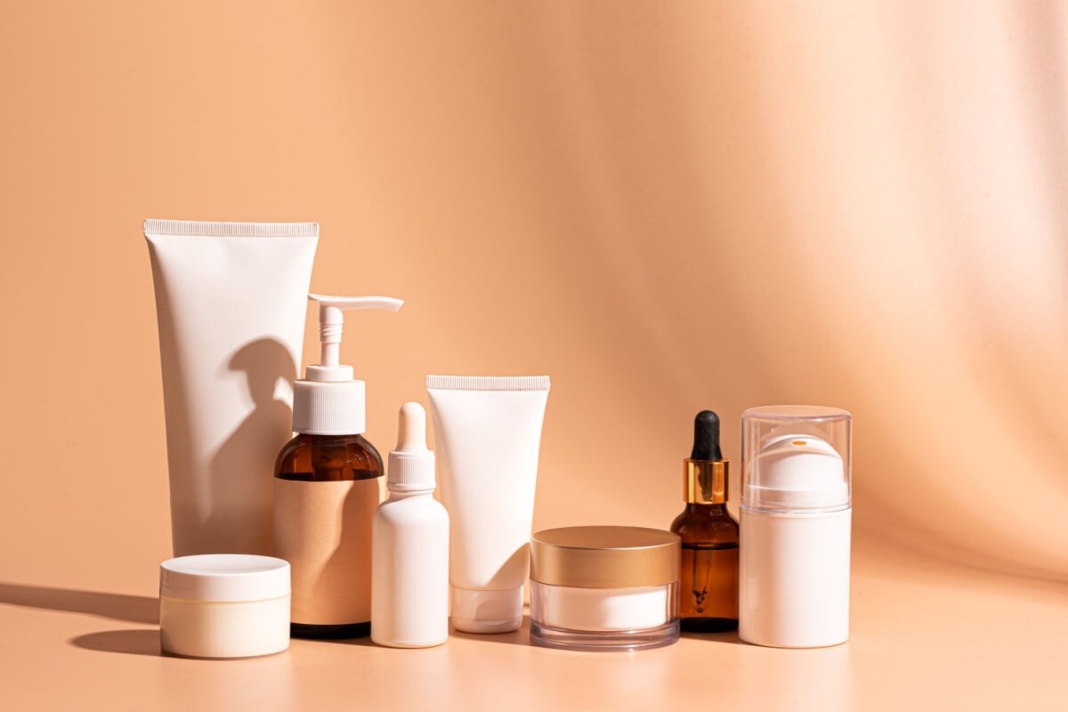 Excesso de produtos no skincare pode causar danos à pele