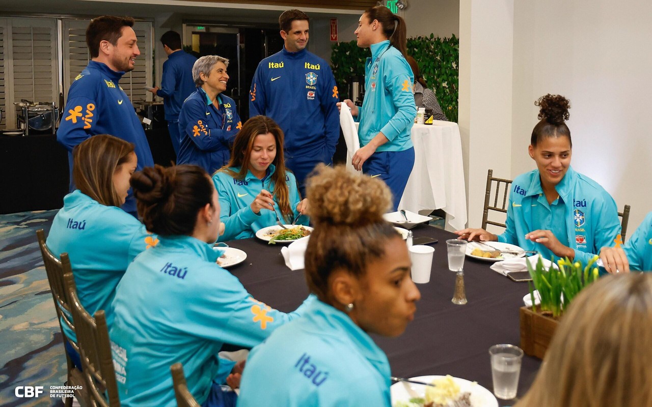 Técnico da Seleção Brasileira Feminina, Arthur Elias, convoca 23 jogadoras para amistosos na Data FIFA (Foto: Rafael Ribeiro/ CBF)