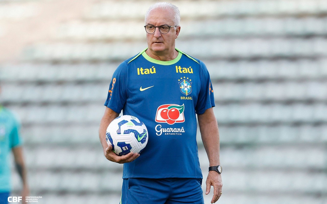 Dorival Júnior comandou a Seleção pela 1ª vez em 23 de março de 2024, diante da Inglaterra (Foto: Rafael Ribeiro/CBF)