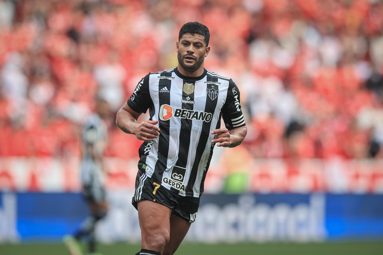 Hulk lamentou as chances perdidas pelo Galo diante do Internacional