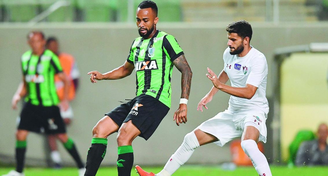 O volante Wesley é um dos jogadores que voltam e estão à disposição do técnico Adílson Batista