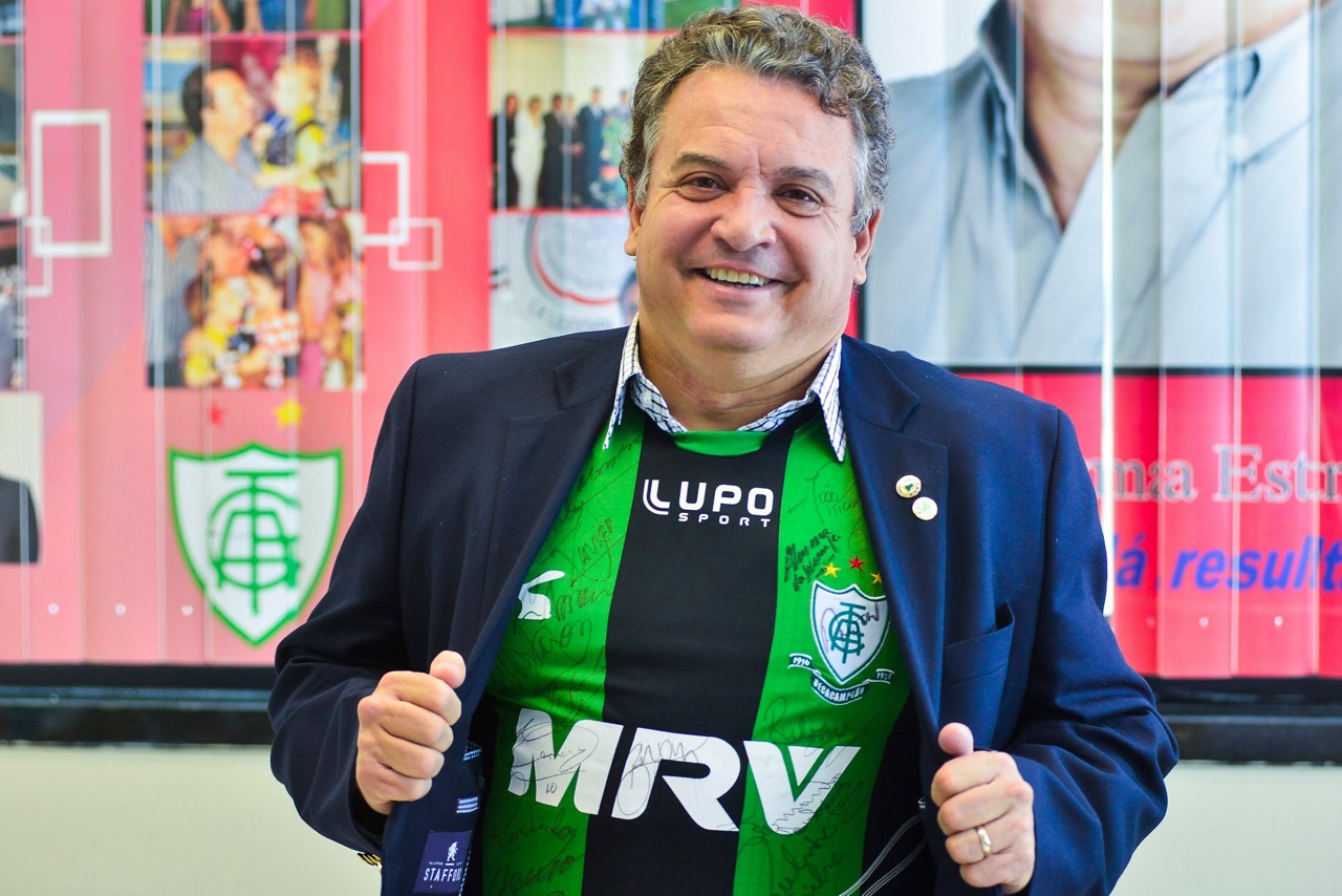 Alencar da Silveira, presidente do América