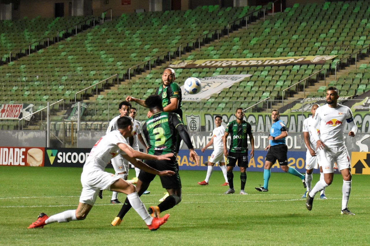 Em 2021, América também perdeu para o Bragantino na 17ª rodada