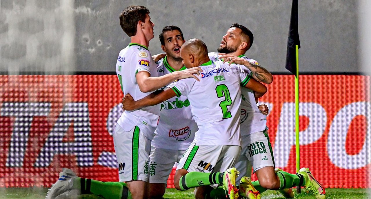 Coelho venceu o primeiro jogo por 3 a 0