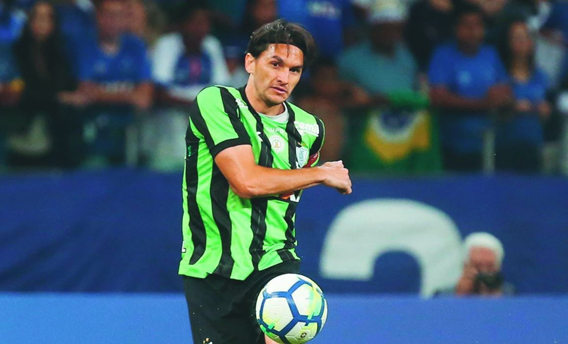 Matheus Ferraz vem mantendo a regularidade na equipe desde que assumiu a condição de titular