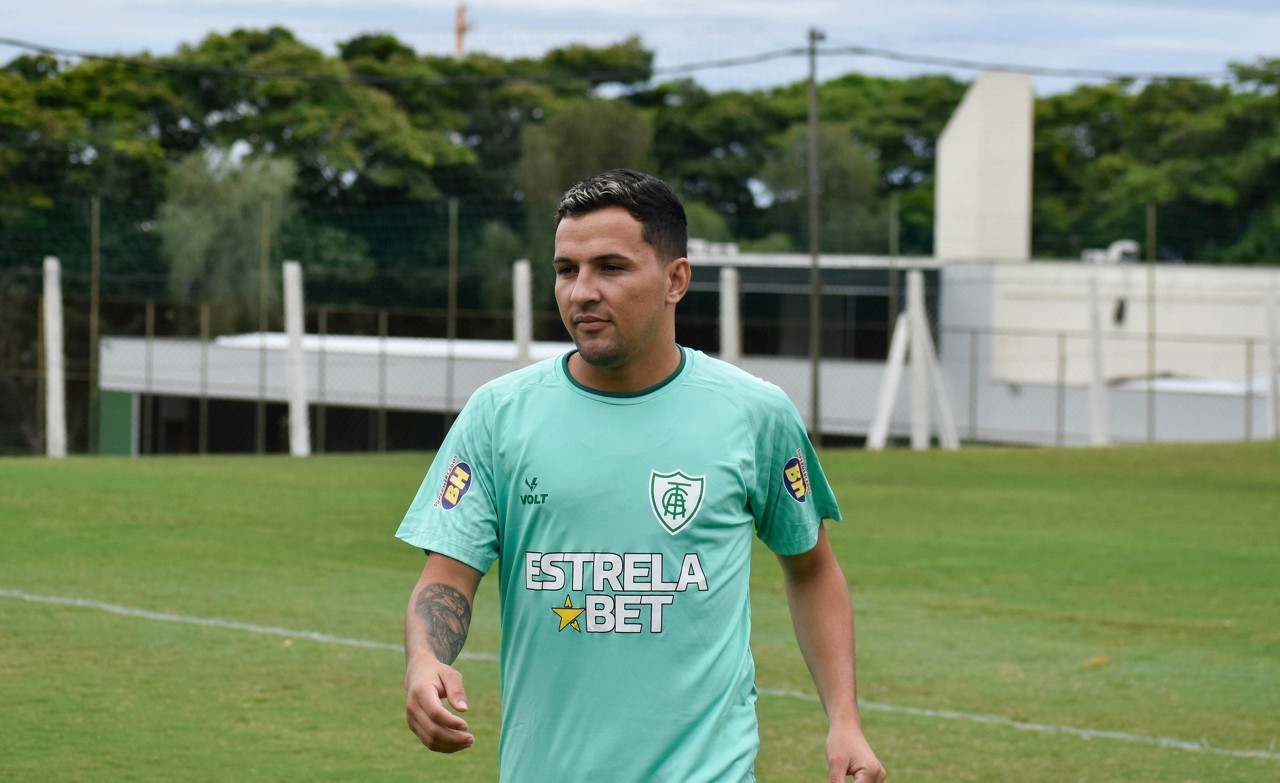 Dadá Belmonte em treino no CT Lanna Drummond