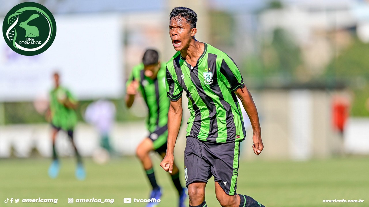 Sub-15 enfrentou o Santarritense-MG em jogo tranquilo para a equipe americana