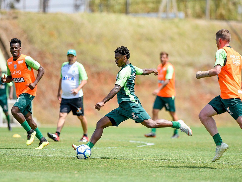 Jogadores do América já trabalham no CT Lanna Drumond de olho no Tricolor paulista